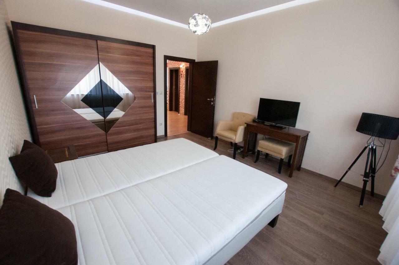 Prestige Apartment Komárno Exterior foto